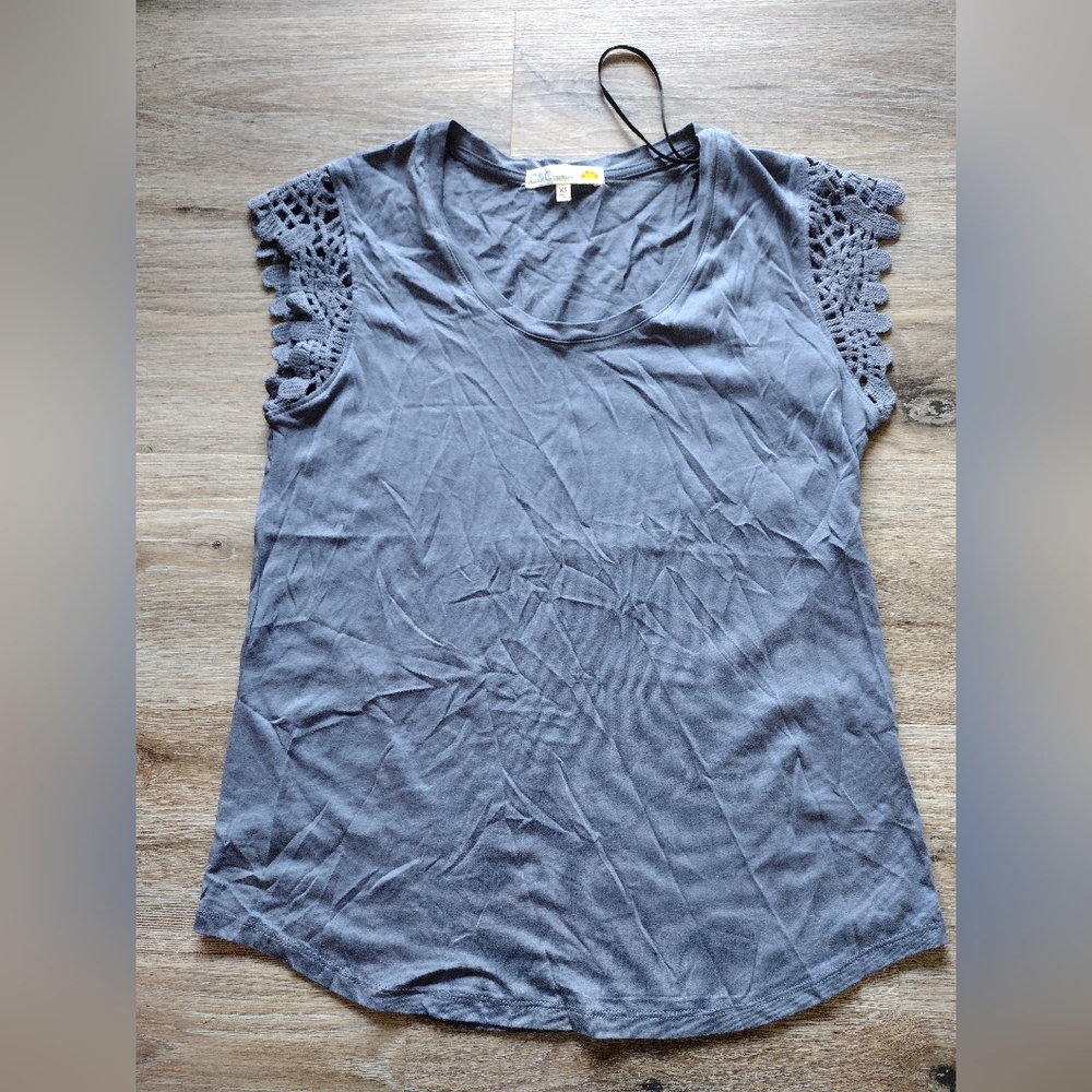C&C California Gray Crochet Cap Sleeve Tank Top